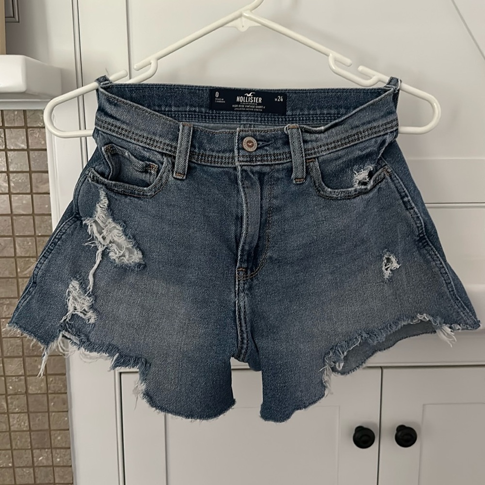 Hollister denim shorts size 0